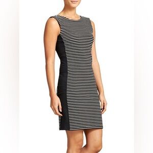 Athleta Women’s Stripe Mala Black and White Scoop Back Ribbed Dress Size large